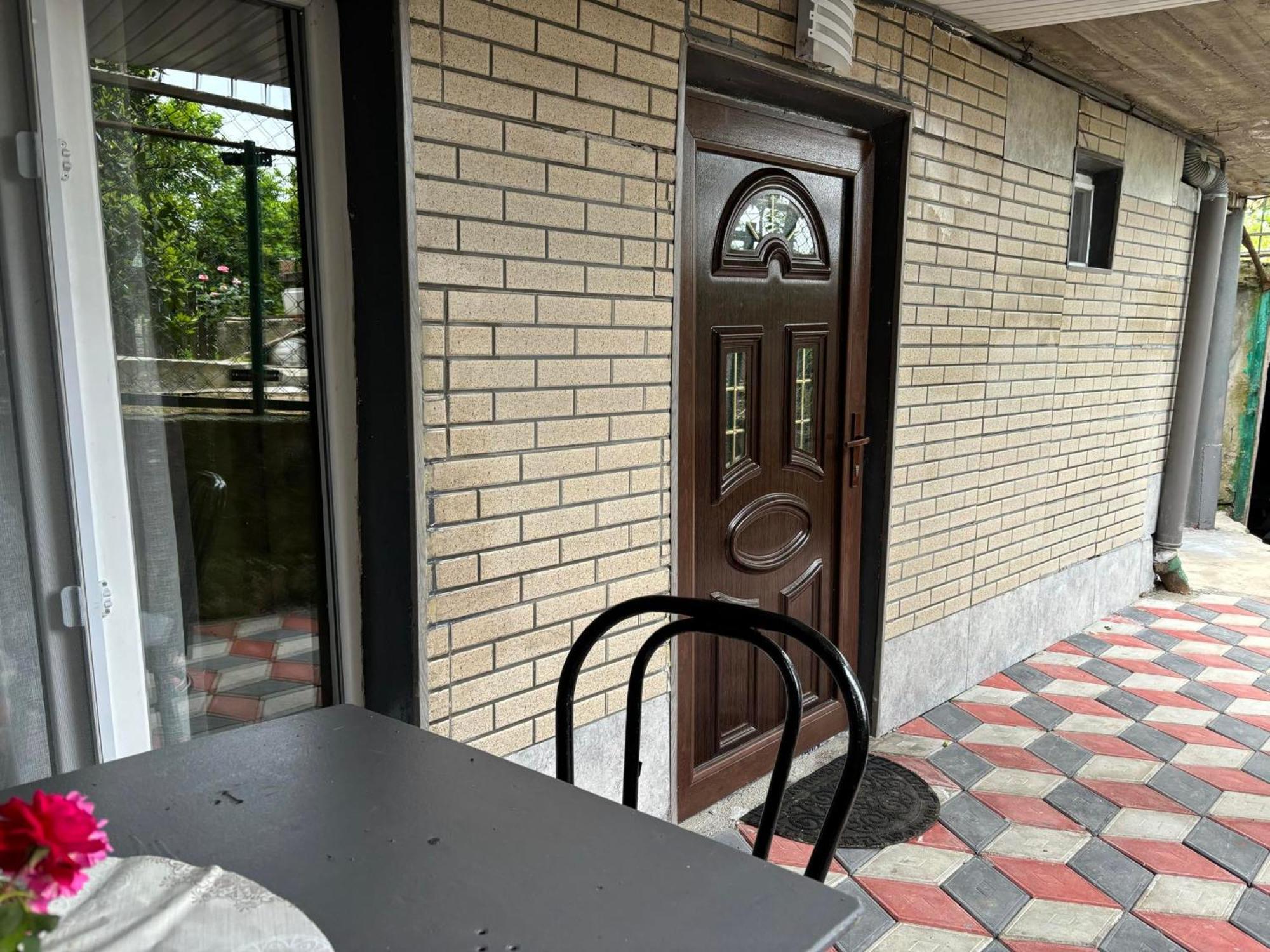 Guest House Happy House คูทายสิ ภายนอก รูปภาพ