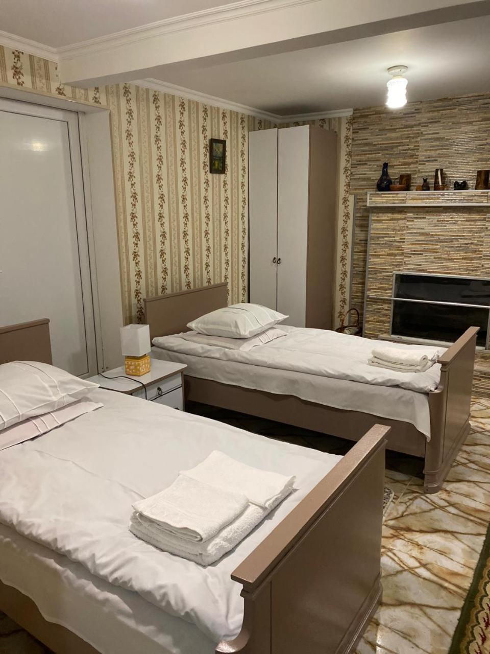 Guest House Happy House คูทายสิ ภายนอก รูปภาพ
