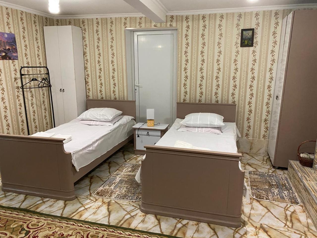 Guest House Happy House คูทายสิ ภายนอก รูปภาพ