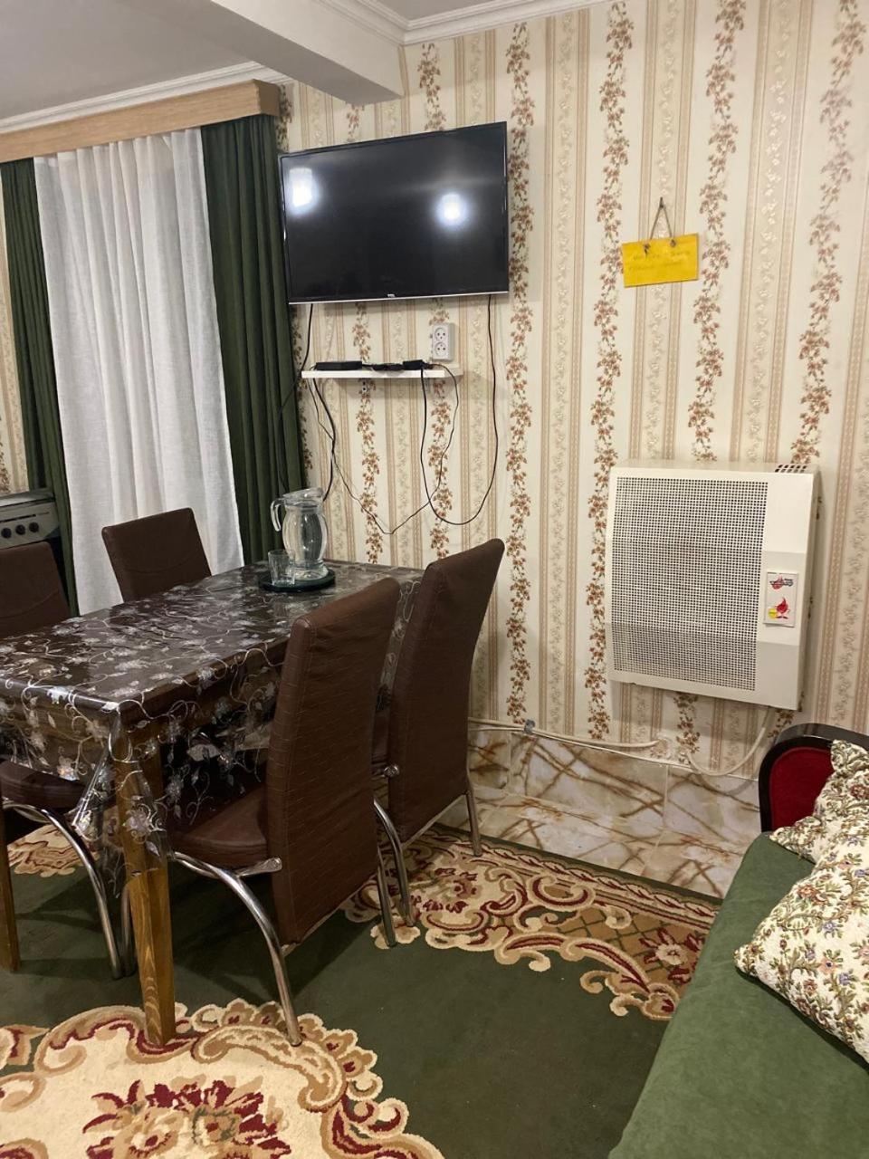 Guest House Happy House คูทายสิ ภายนอก รูปภาพ